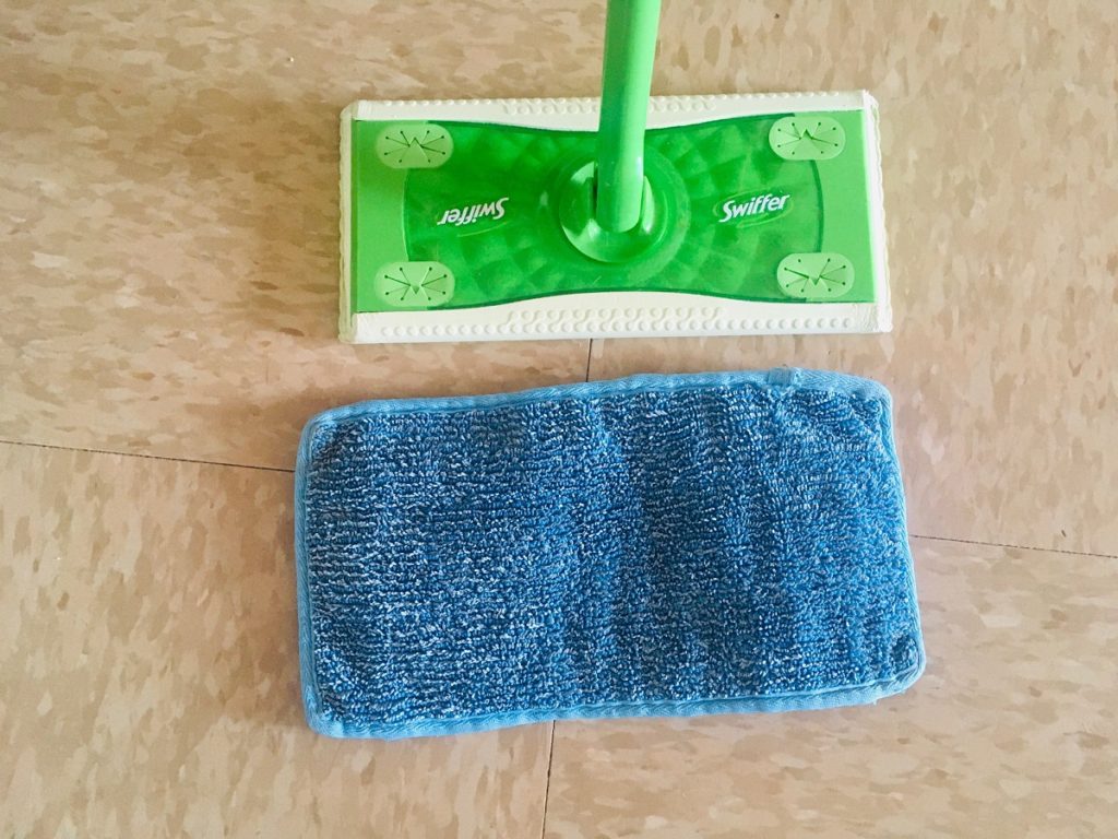 reusable swiffer and cleaning pad