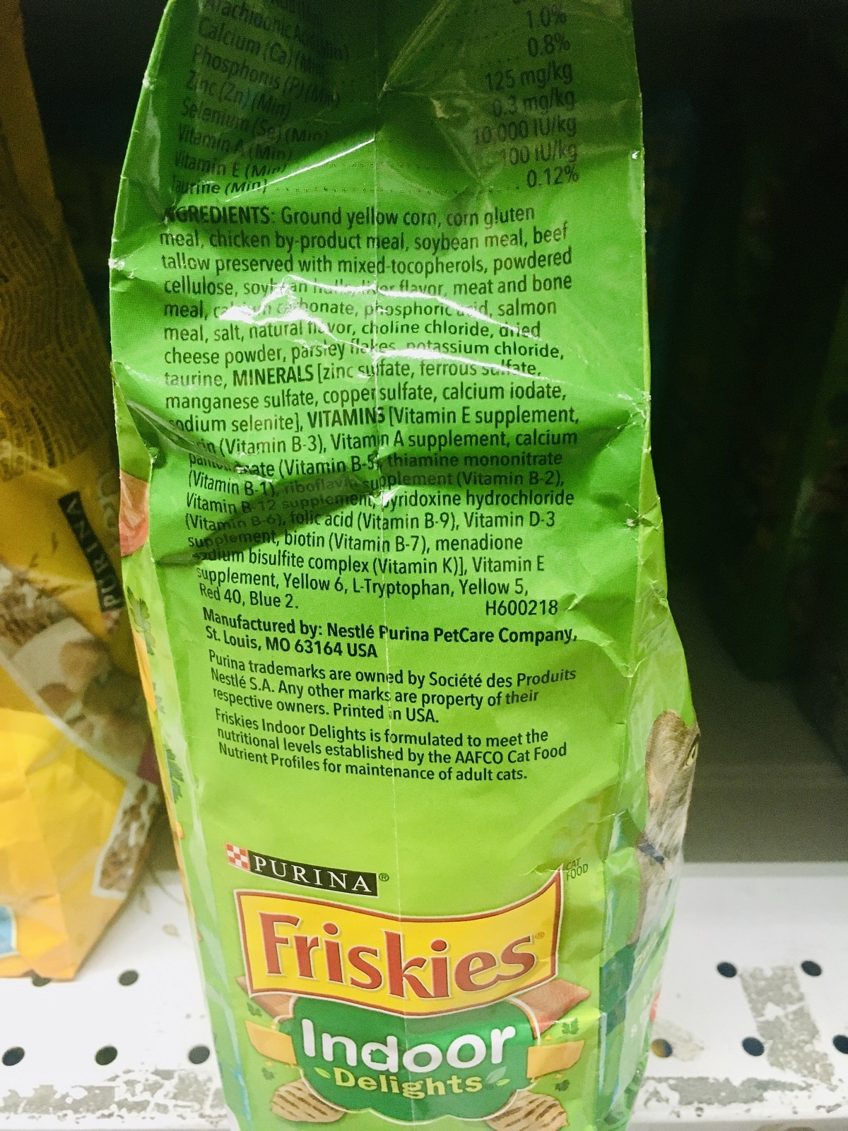 friskies purina marca de comida para gatos dry