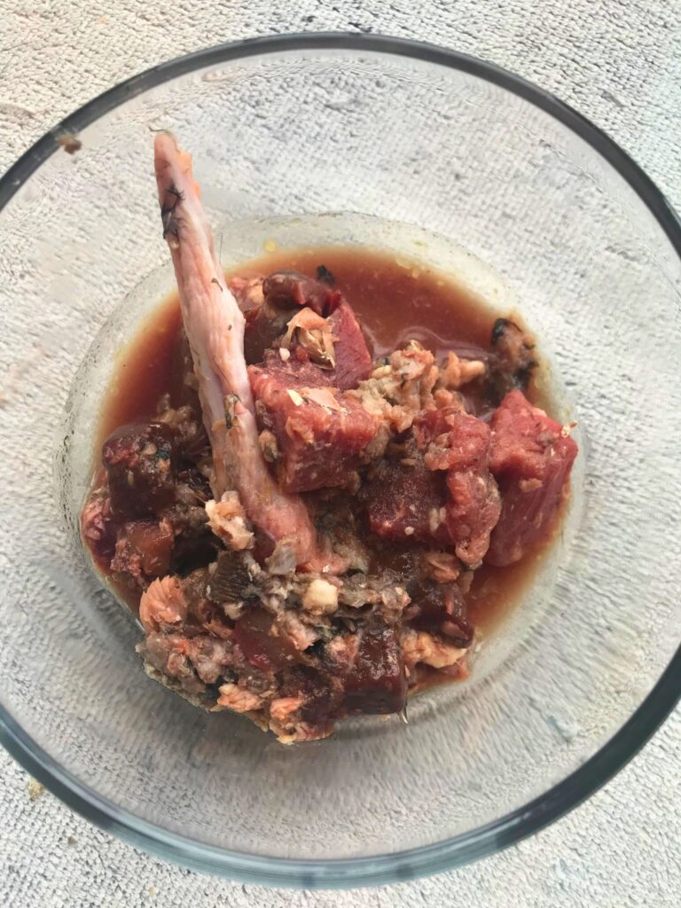 diy raw cat food with bones jess caticles