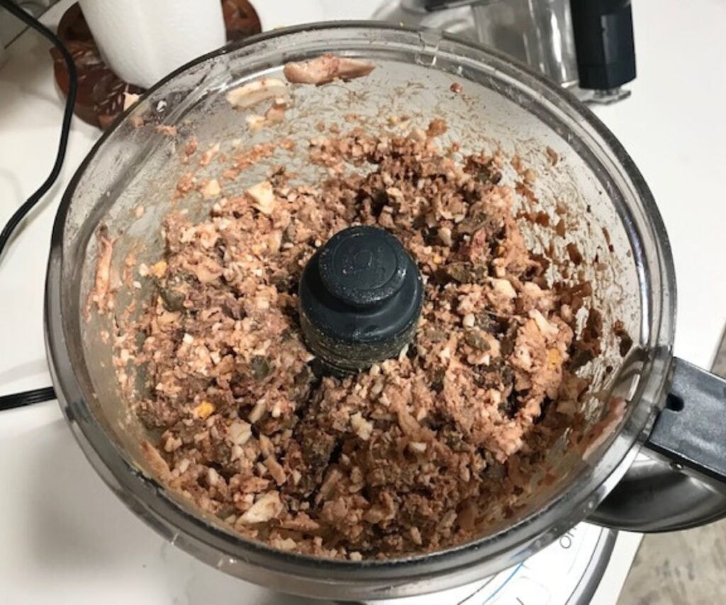 homemade cooked chicken cat food recipe food processor jess and jericho caticles.com