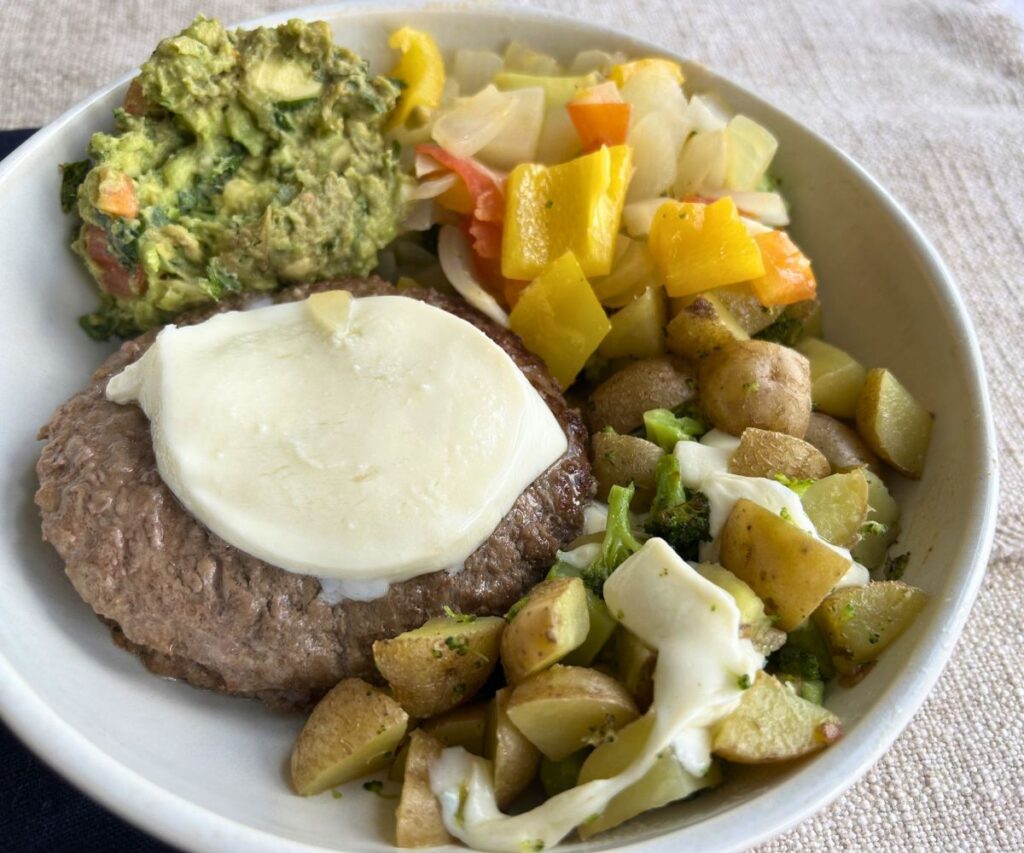 burger bowls with cheesy potatoes guacamole caticles.com